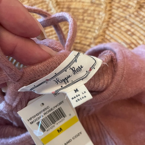 Hippie Rose Rose Dolman Sleeve Top - Picture 12 of 15